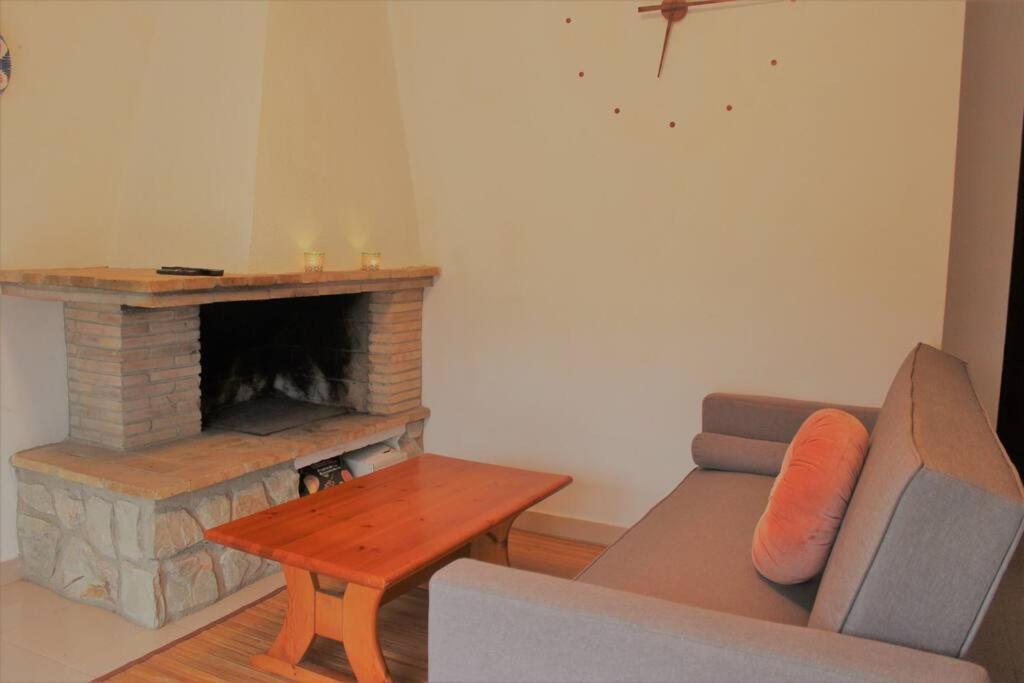 Apartament Amb Terrassa I Parking Llança Екстериор снимка