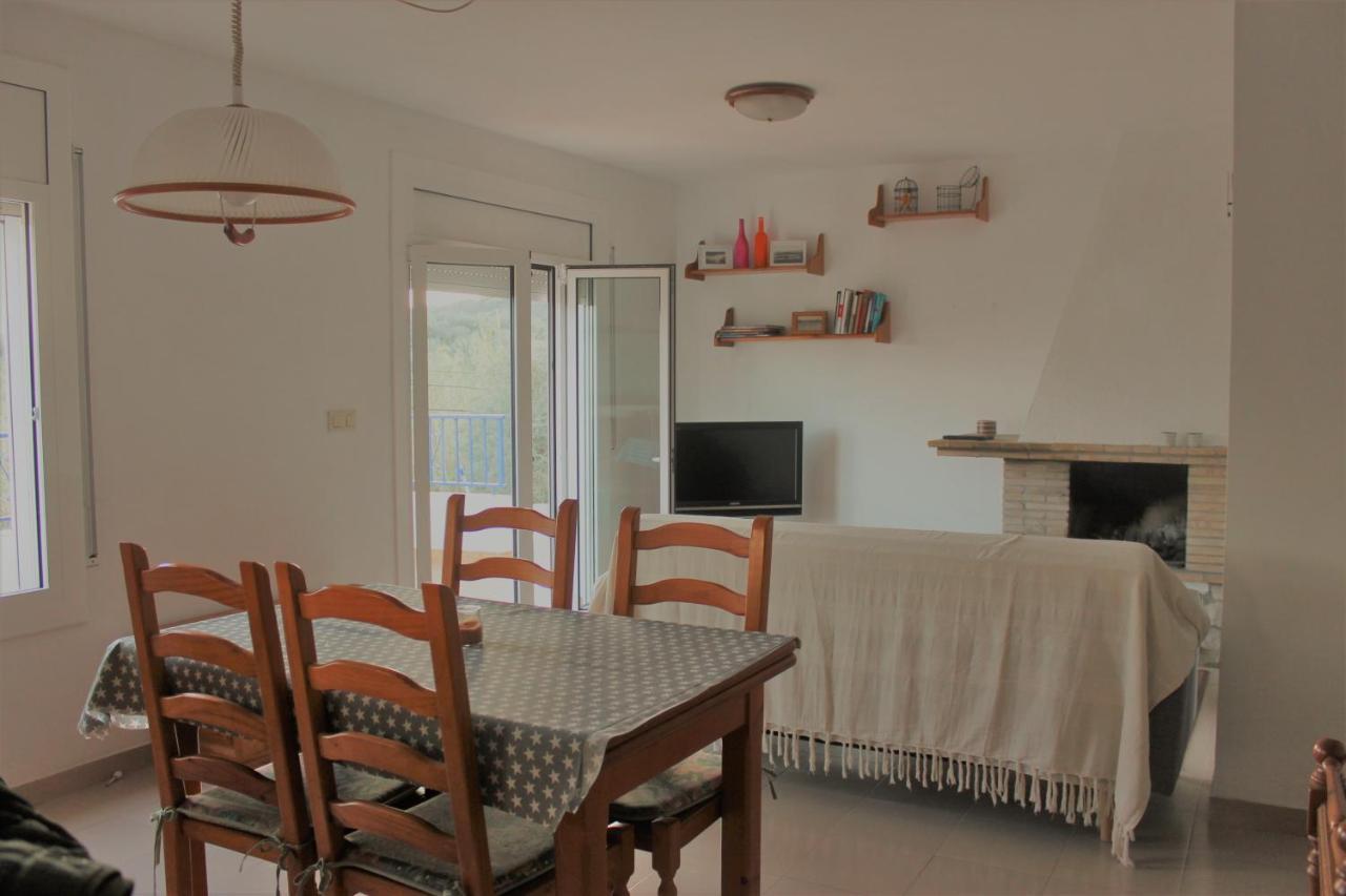 Apartament Amb Terrassa I Parking Llança Екстериор снимка